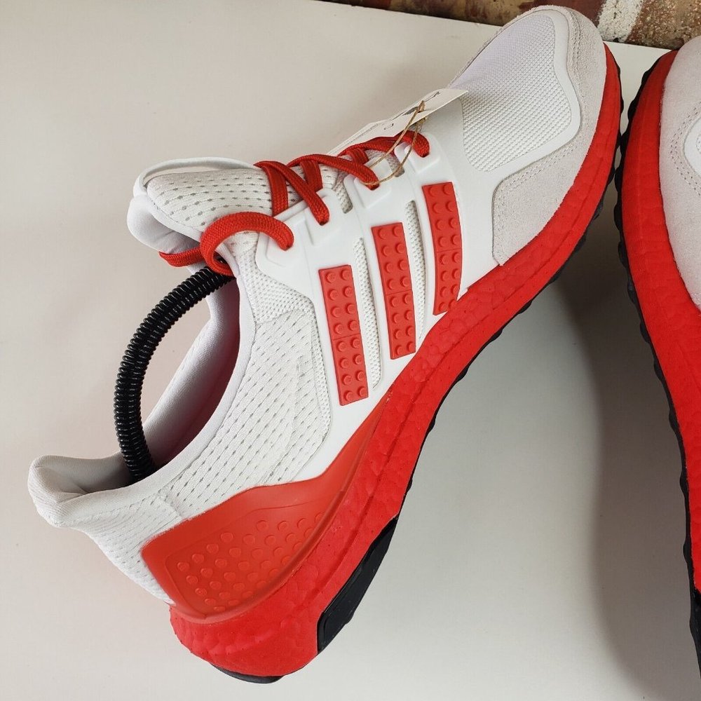 Adidas UltraBoost DNA x Lego ‘Color Pack Red’ Running Shoes Men's SZ 10.5 H67755 - Picture 8 of 15